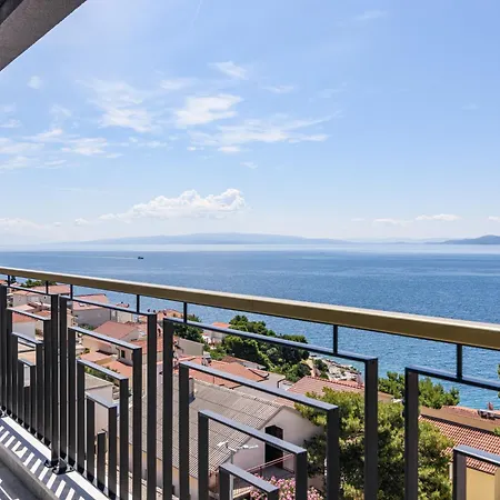 Luxury Adriatica-*heated Pool-sauna-jacuzzi* * Trogir