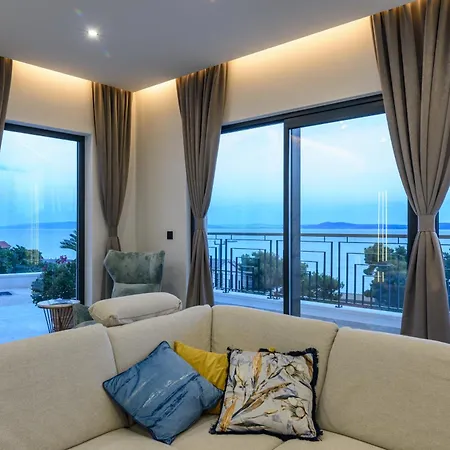 Luxury Adriatica-*heated Pool-sauna-jacuzzi* Вилла Трогир