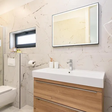 Luxury Adriatica-*heated Pool-sauna-jacuzzi* Willa *