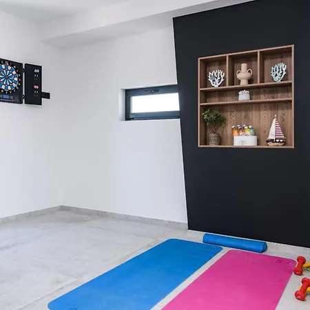 Willa Luxury Adriatica-*heated Pool-sauna-jacuzzi* Trogir