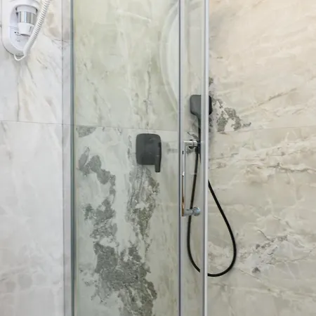 Luxury Adriatica-*heated Pool-sauna-jacuzzi* Trogir
