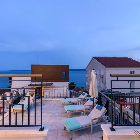Luxury Adriatica-*heated Pool-sauna-jacuzzi* Trogir