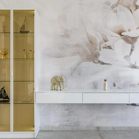 Vila Luxury Adriatica-*heated Pool-sauna-jacuzzi* Trogir