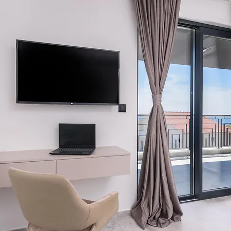 Villa Luxury Adriatica-*heated Pool-sauna-jacuzzi*