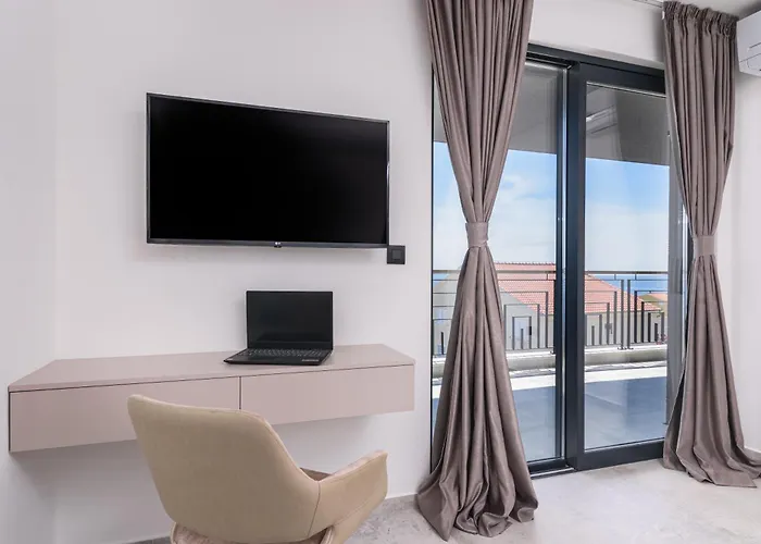 Villa Luxury Adriatica-*heated Pool-sauna-jacuzzi*