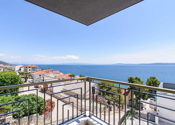 Luxury Adriatica-*heated Pool-sauna-jacuzzi* Villa Trogir